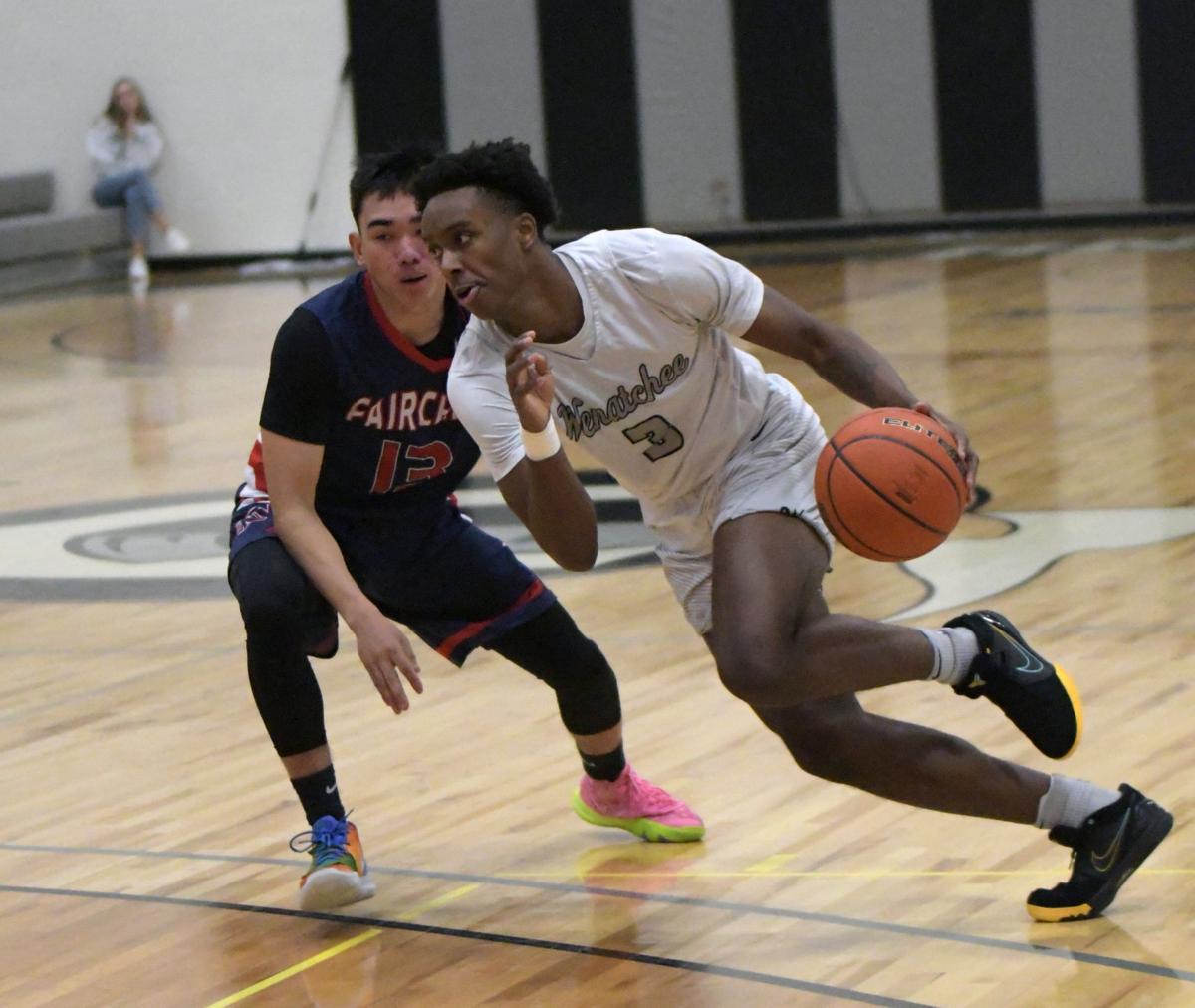 College Basketball Wvc Men Off To Sparkling 12 1 Start Sports