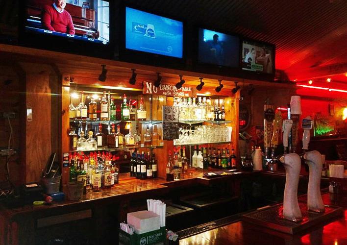 Restaurant Guide Slideshow Wagon Master Steakhouse, Leesville