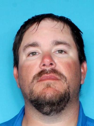 Beauregard Parish Arrests 2020 One Arrested One Wanted By Laosfm In Singer Car Fire Updated 02 04