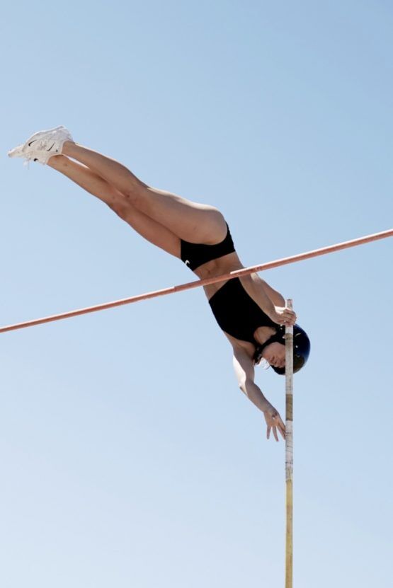 Atlanta Welcomes Athletes for Two-Day Indoor Pole Vault State