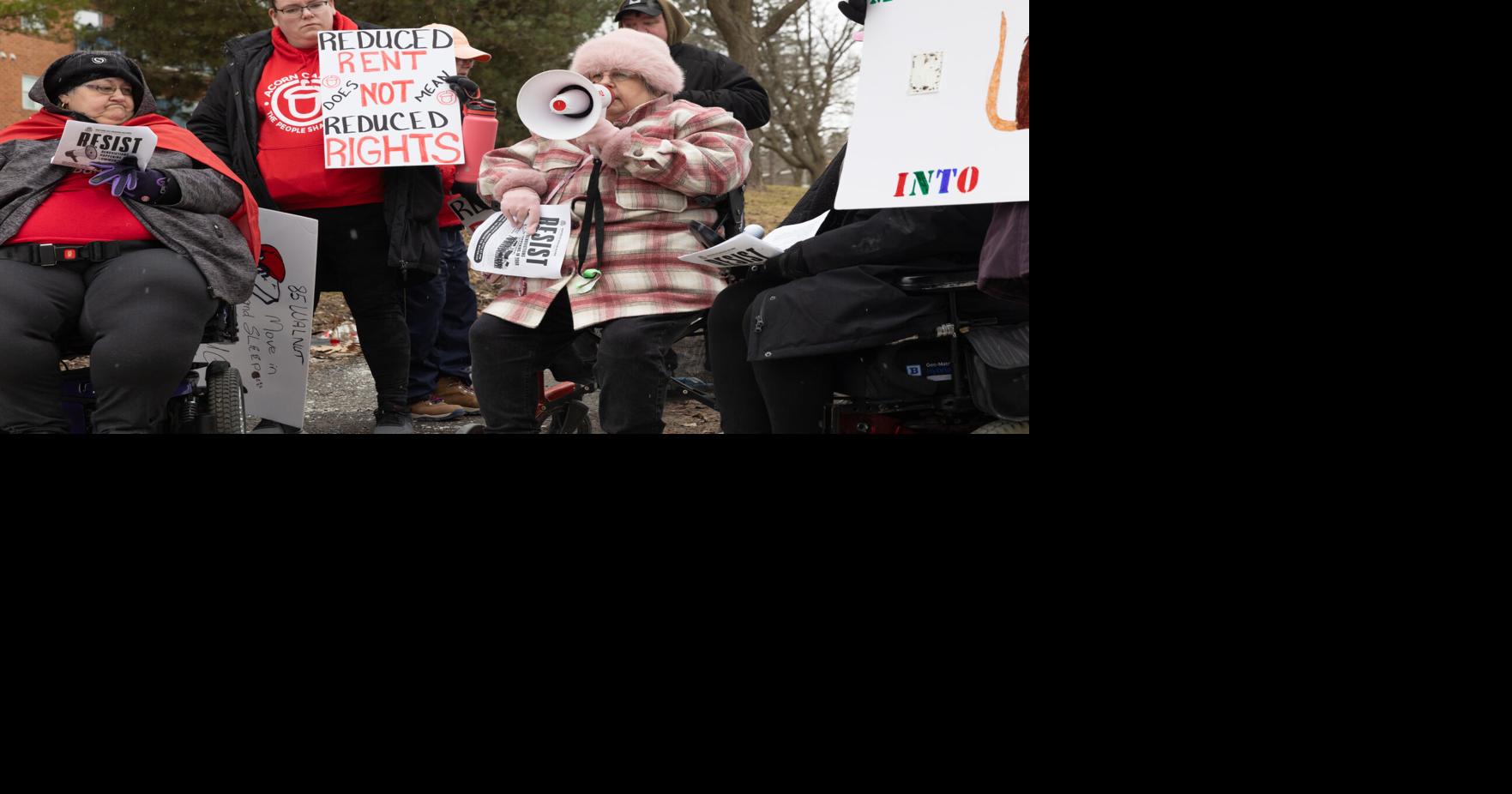 Advocates protest pest management in LMCH building | News ...