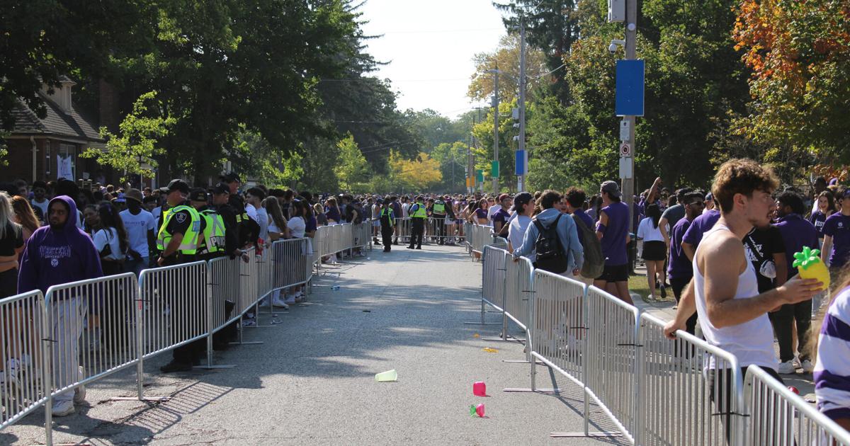 Broughdale returns for HOCO 2023 with calm crowds, speed dating, pull ...