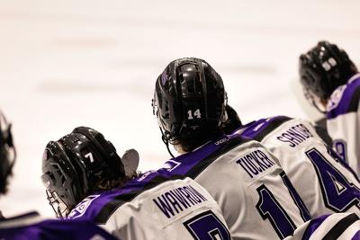 Mens Hockey vs Lakehead 23
