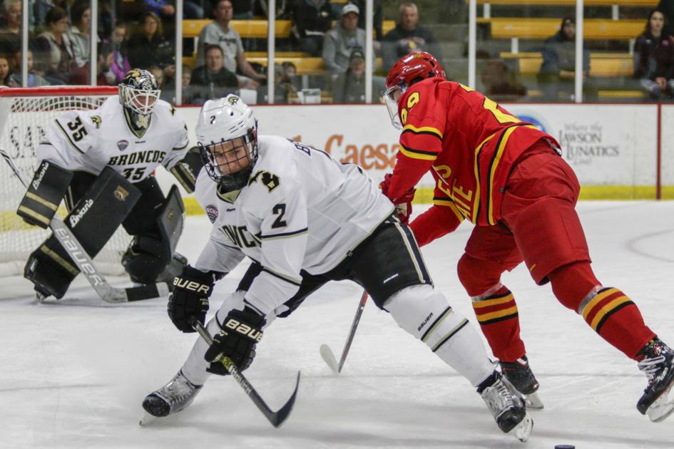 Western Michigan hockey season ends just shy of NCAA Tournament