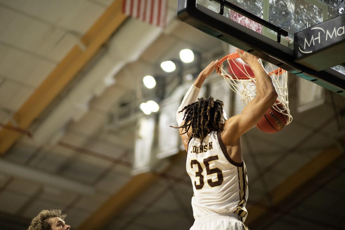 Wmu Men S Basketball Notches 77 65 Win Over Ohio In Mac Opener