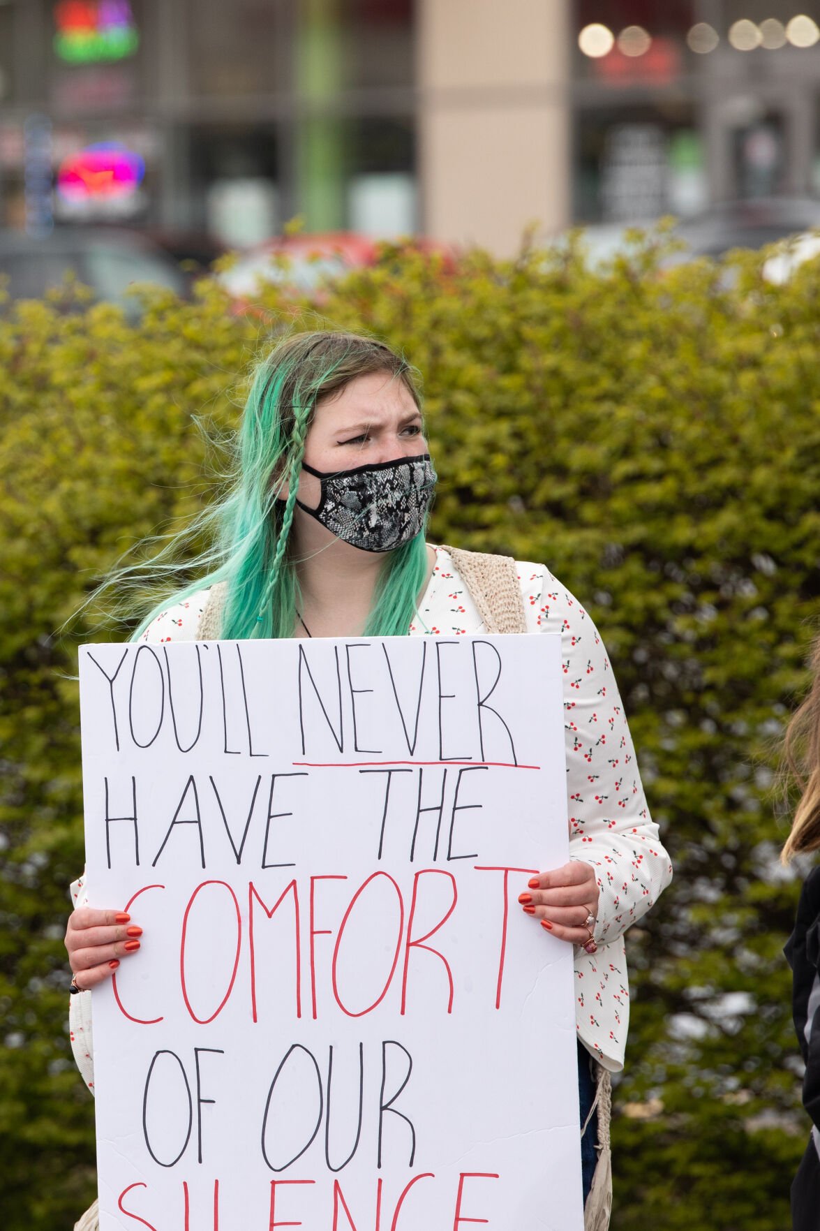 PHOTOS: WMU Community Protests Y-Bar | News | Westernherald.com