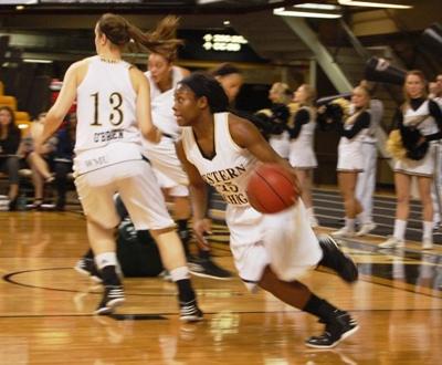 Bronco Women S Basketball Falls To Rival Emu In Conference Opener Sports Westernherald Com