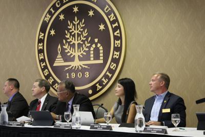 Wmu Will Not Increase Tuition For 2020 2021 Year Despite 76m Shortfall Budget News Westernherald Com