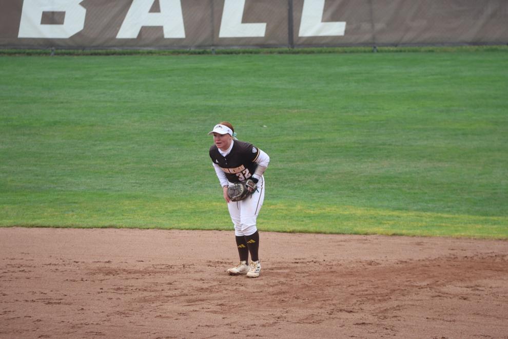 Broncos narrowly fall to top seed