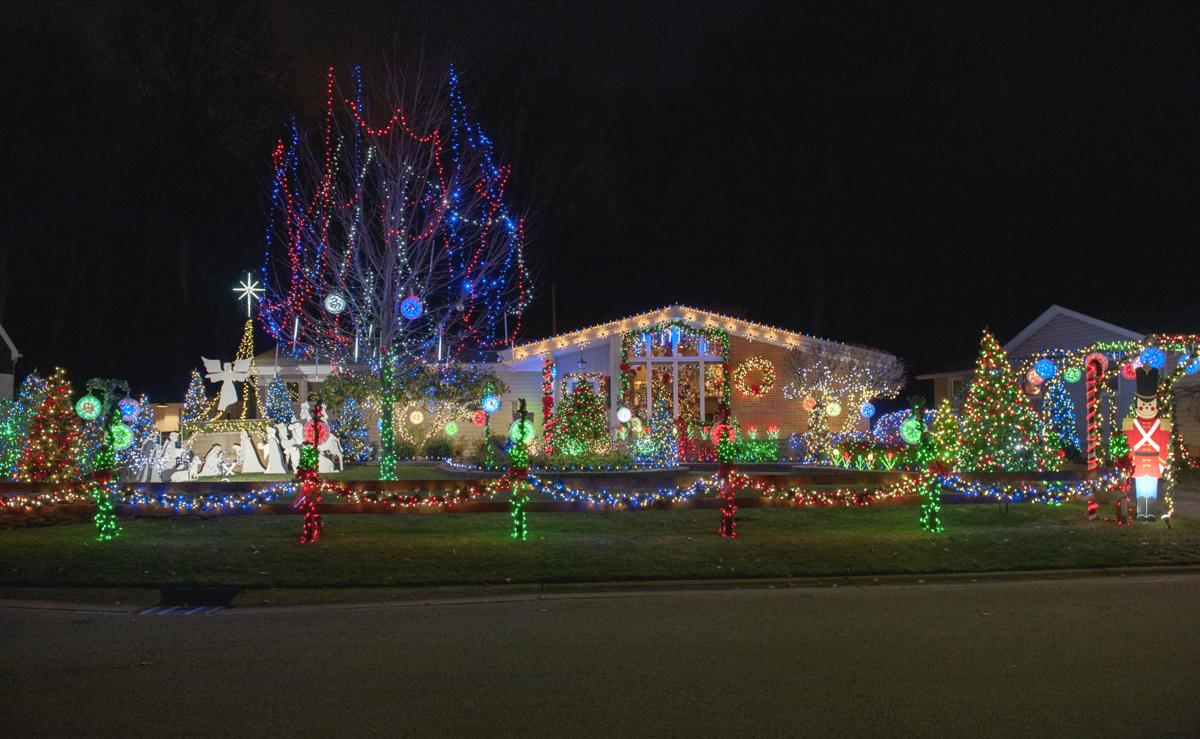 ‘Mr. Christmas’ lights up Avon Lake Arts And Entertainment