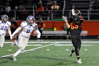 North Olmsted Outduels Midview 34 20 Sports Westlifenews Com