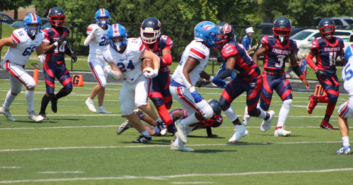 Bay Rockets HIGH SCHOOL FOOTBALL: BAY ROCKETS 42, CCC IRONMEN 6 | Sports ...
