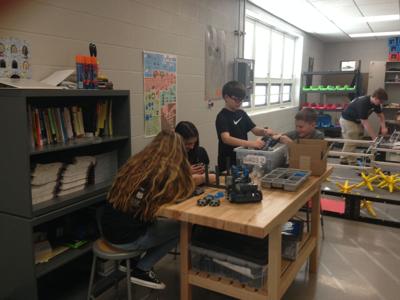 Making it to world championship with Makin’ Bacon robotics team from ...