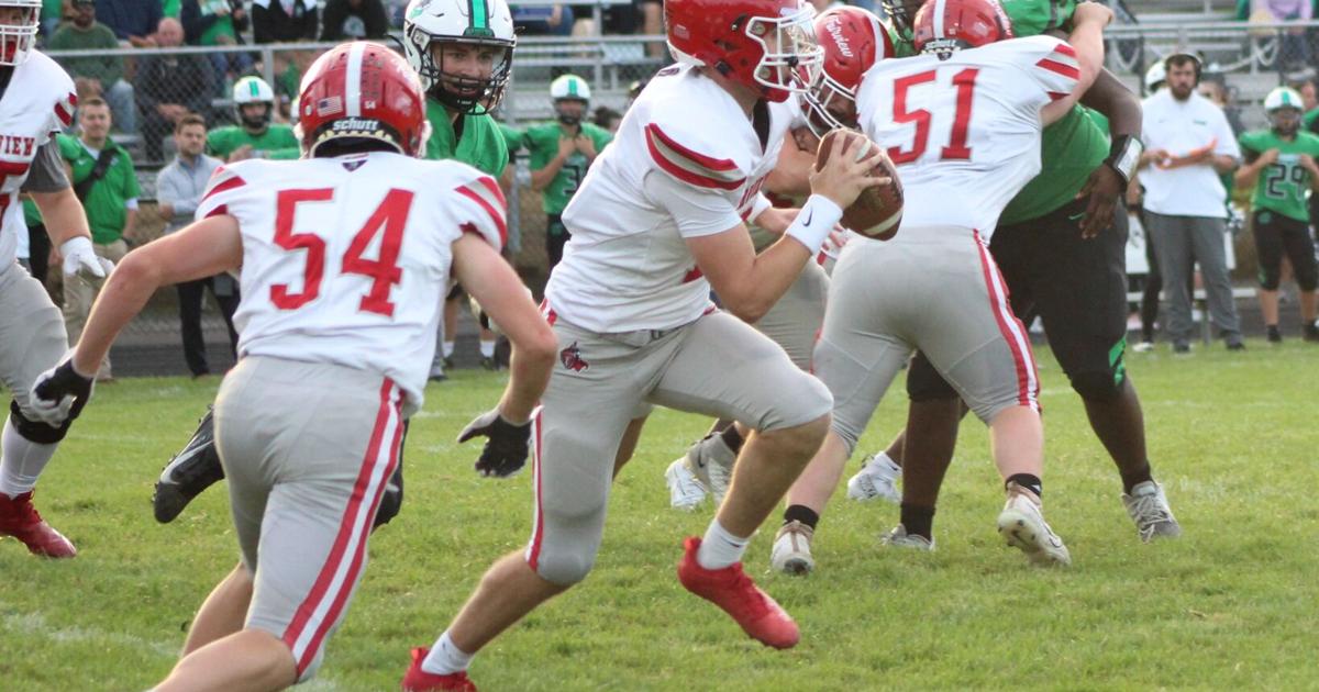 HIGH SCHOOL FOOTBALL: Warriors looking to replace impressive senior football players