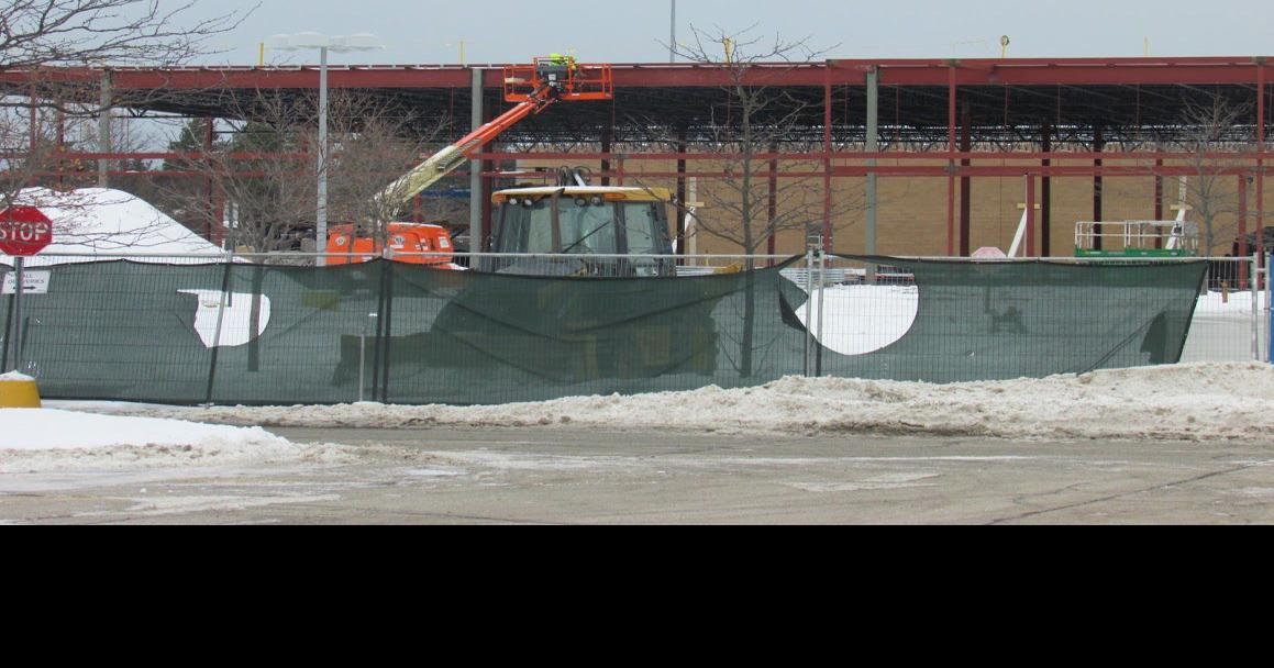 West Bay shopping plaza construction moves along News
