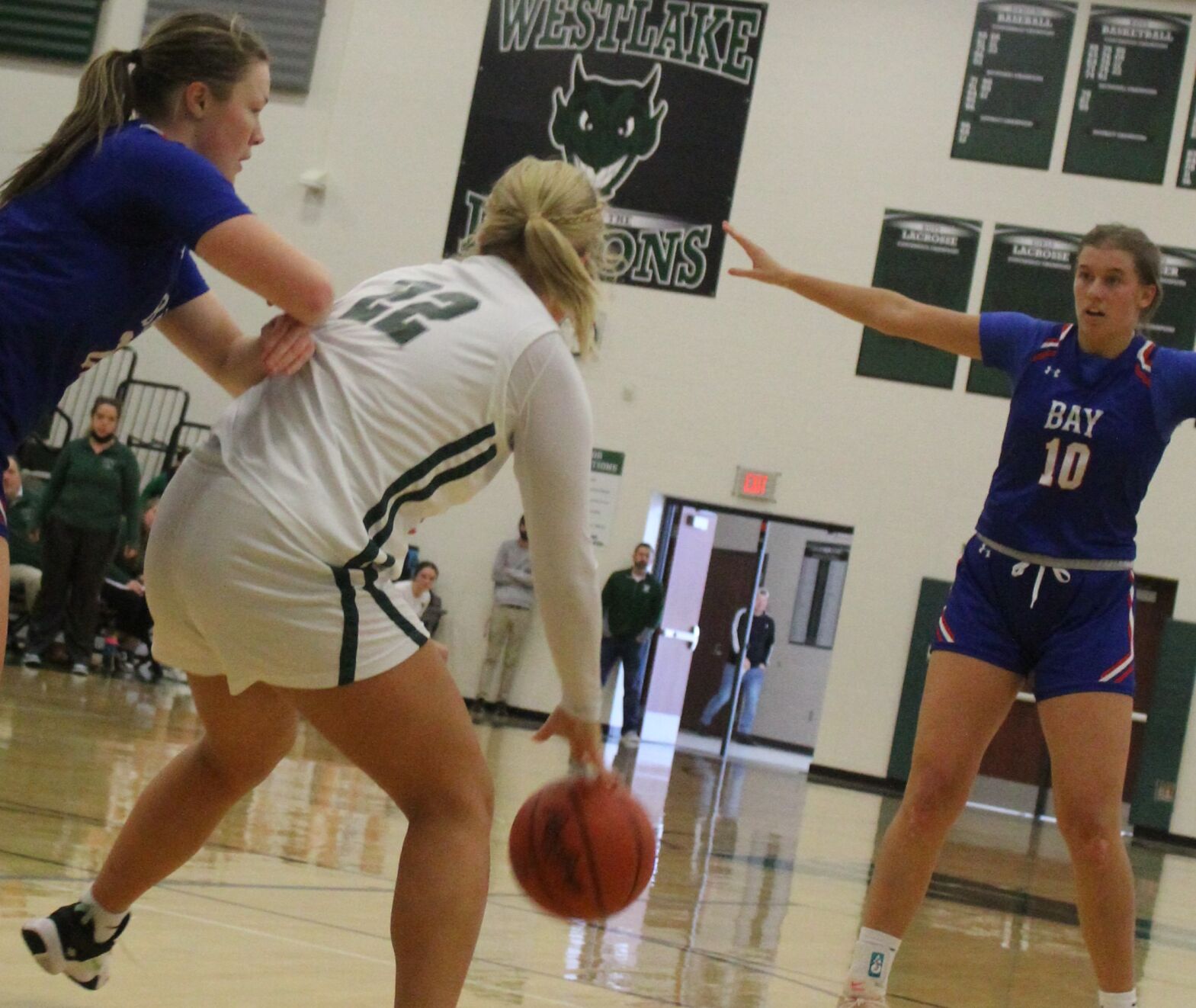Westlake Girls Basketball Team Defeats Bay 47-39 in Non-Impactful Victory