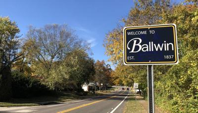 Ballwin Welcome Sign