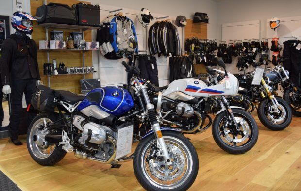  Tienda de motocicletas espera acelerar el negocio en Chesterfield Valley