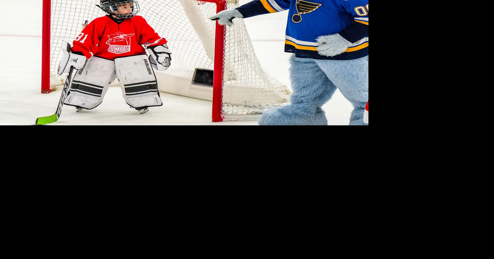 St. Louis Rockets play during Blues vs Penguins intermission ...