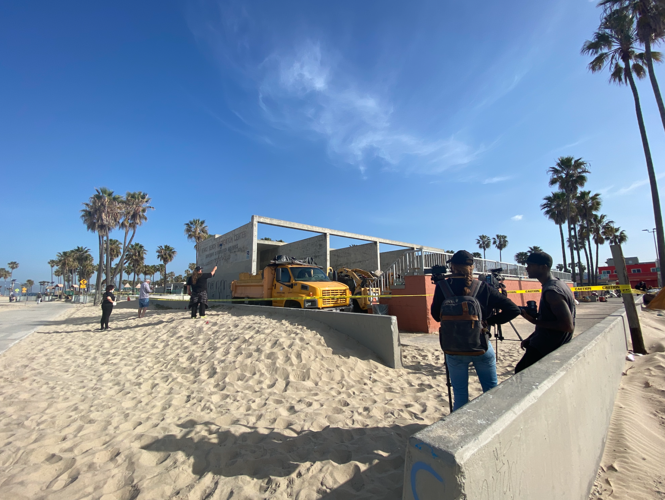 Venice Beach Handball Courts Cleared of Encampments Local News