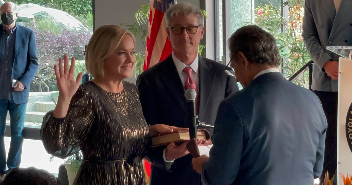 Traci Rapp Former LA Mayor Swears In Newly Elected Councilwoman Traci Park | News ...