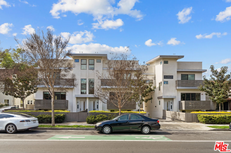 Remarkable Culver City Townhome With Designer Finishes News