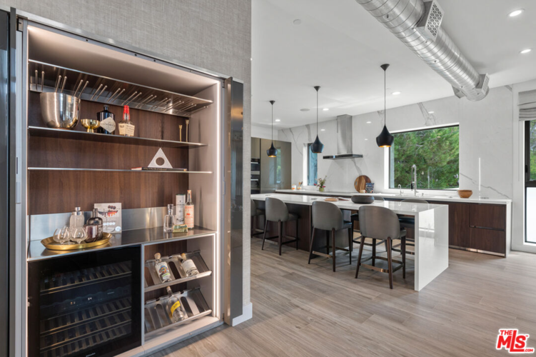 Remarkable Culver City Townhome With Designer Finishes News