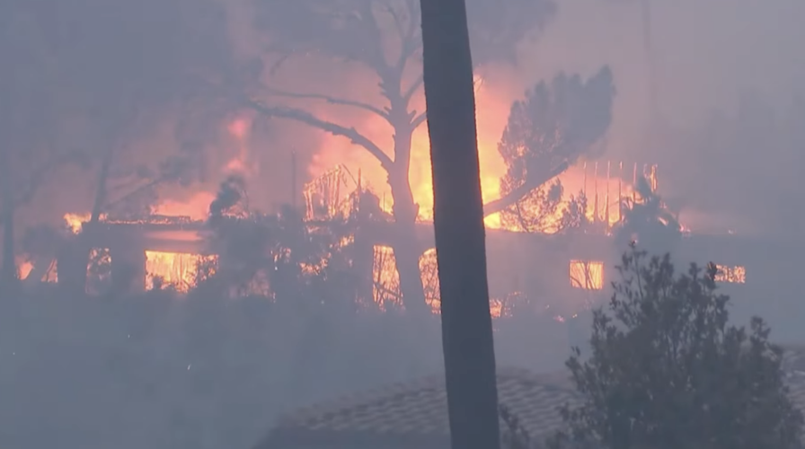 LIVE UPDATESSanta Monica Issues Evacuation Order, LA Provides Update