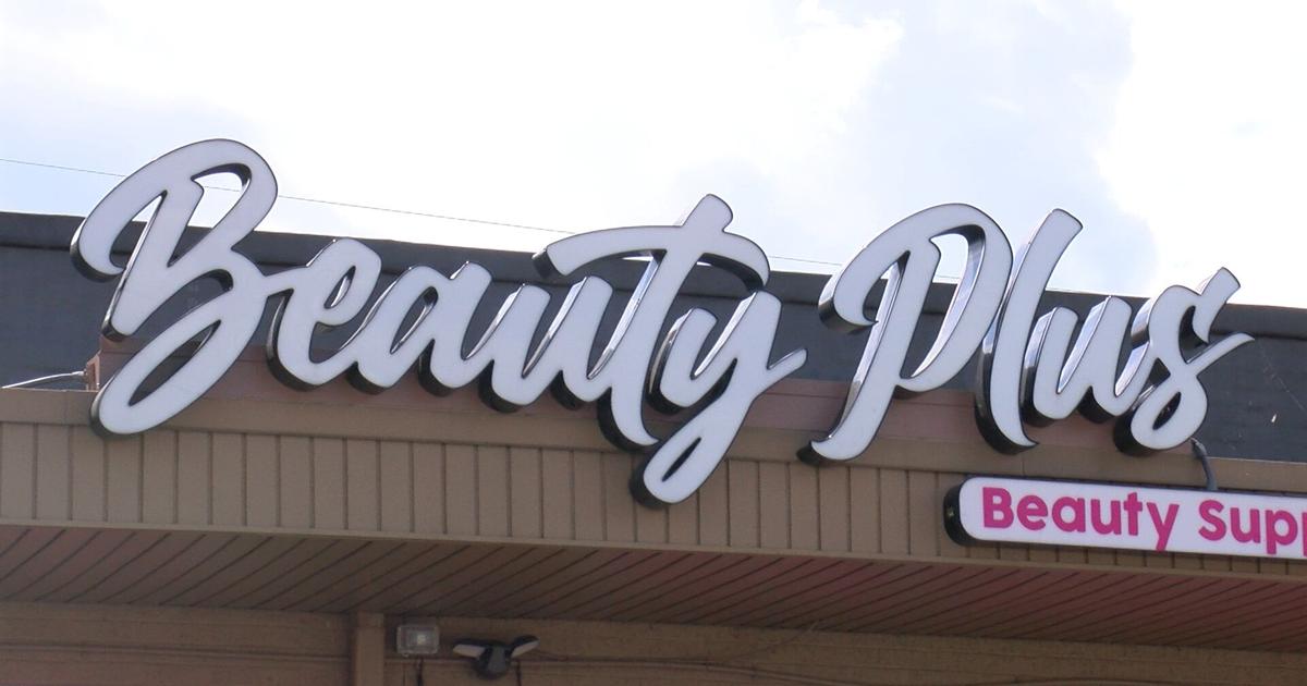 Evansville cosmetics store ‘ransacked’ in overnight burglary | Crime Evansville cosmetics store ‘ransacked’ in overnight burglary | Crime