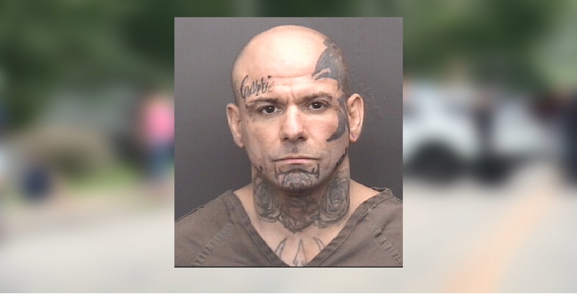 Felony suspect in custody and identified after standoff on Evansville's