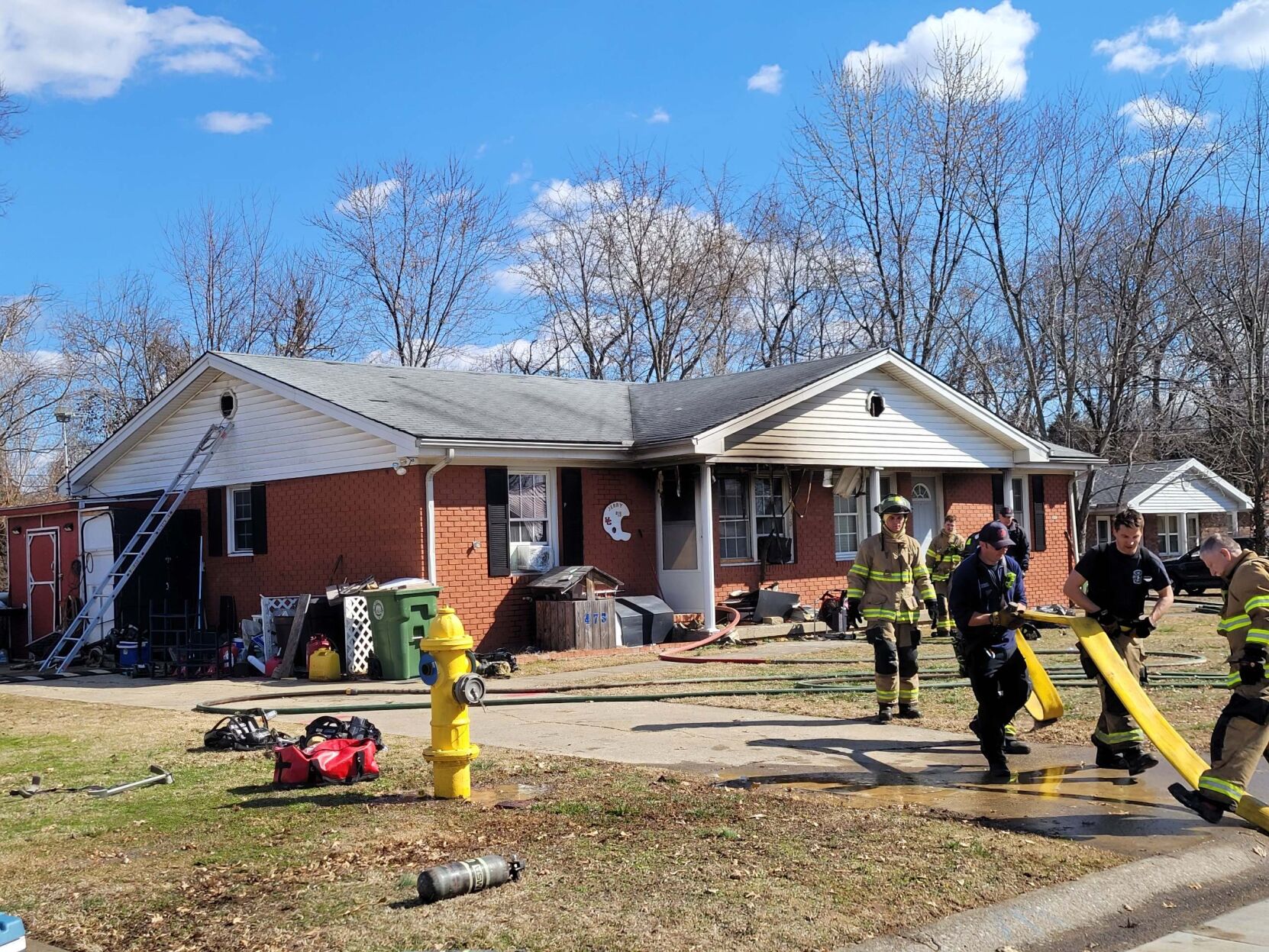 Crews Respond To House Fire In Henderson | Kentucky | Wevv.com