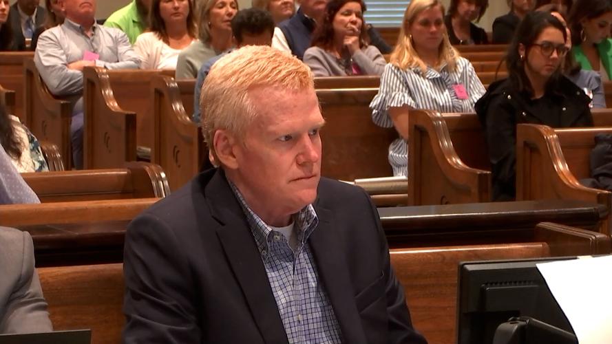 Alex Murdaugh hid settlement of more than $4 million from family of his  late housekeeper, her son testifies | National | wevv.com