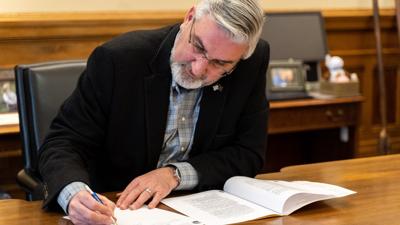 Gov. Holcomb Signs Order Ending Indiana's COVID-19 Public ...