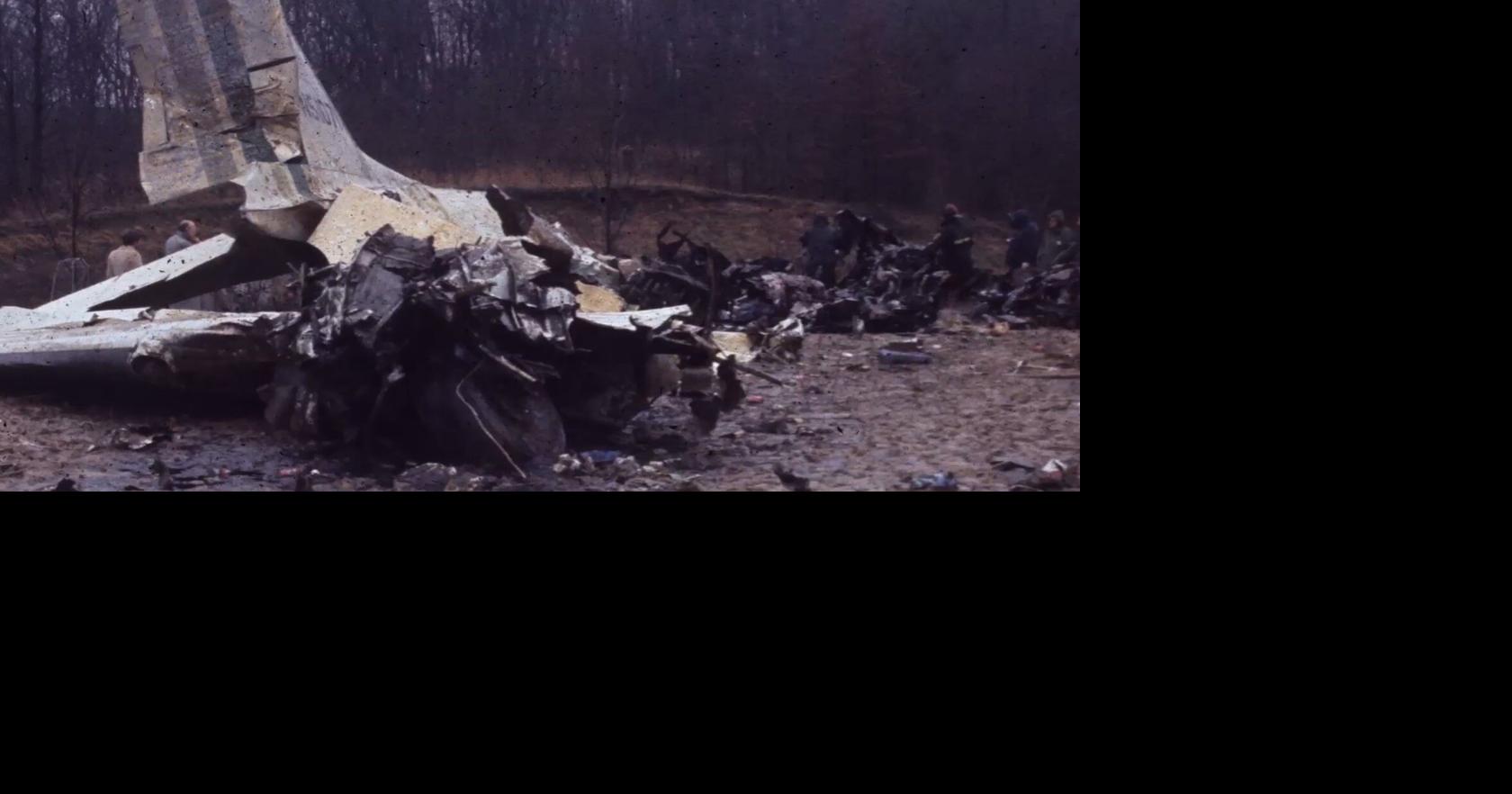 Victims of the 1977 University of Evansville plane crash being honored