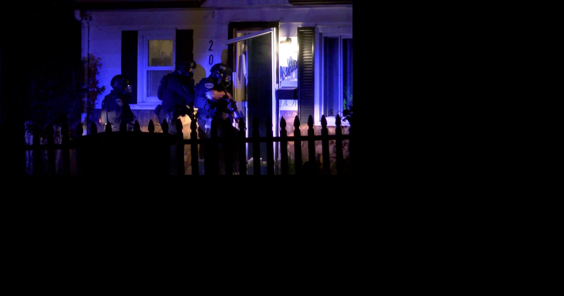 Man taken into custody following standoff in Evansville Indiana