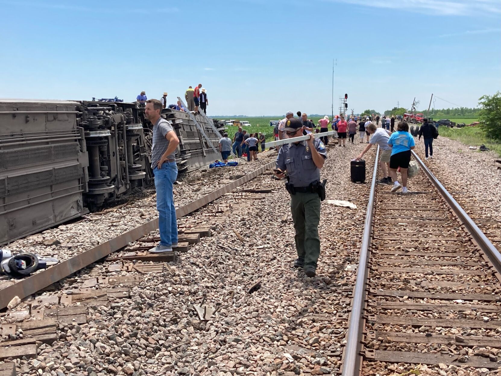 NTSB Team Arrives In Missouri To Investigate Amtrak Derailment As Death ...