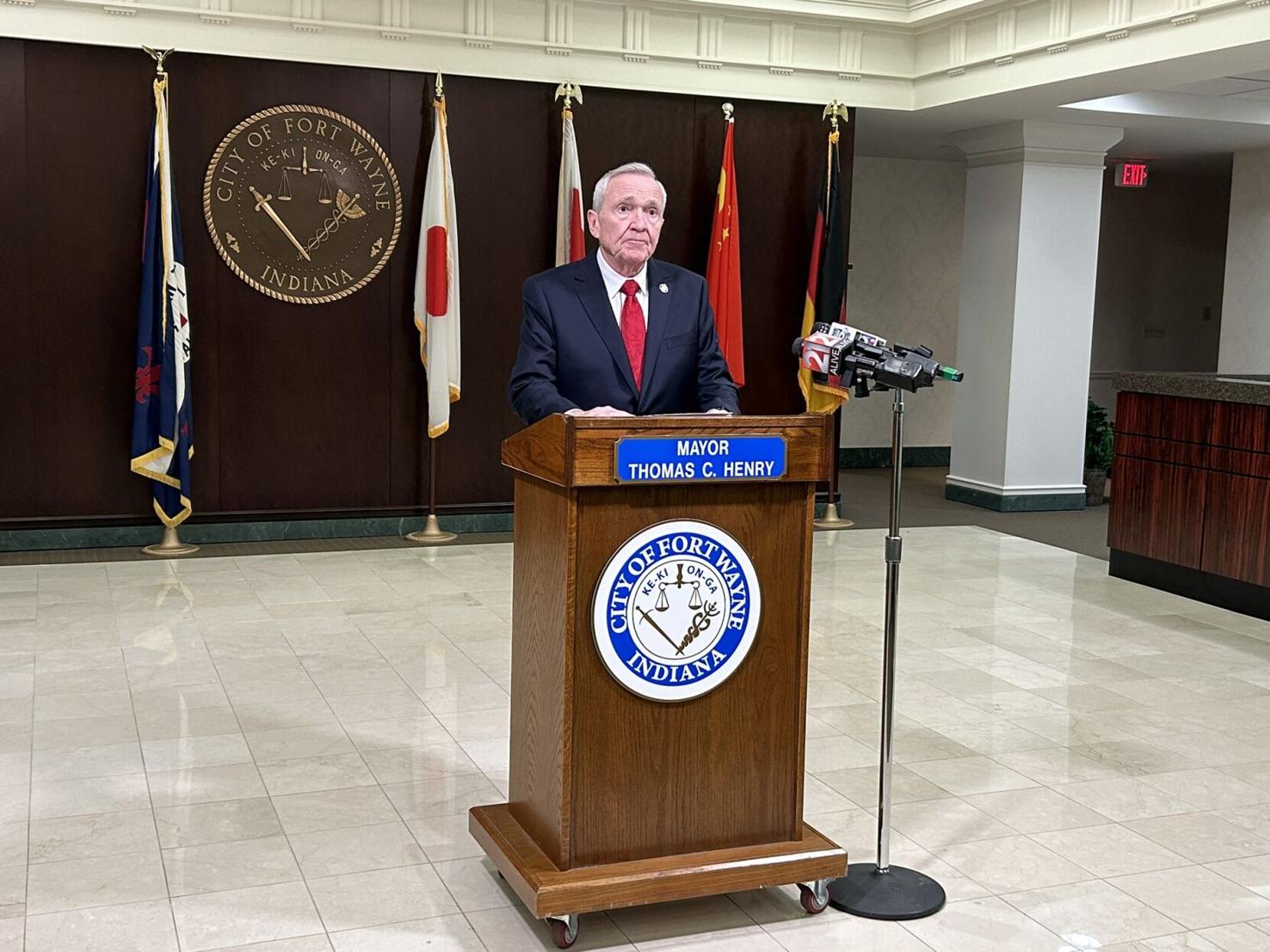 Fort Wayne Mayor Tom Henry enters hospice care Local