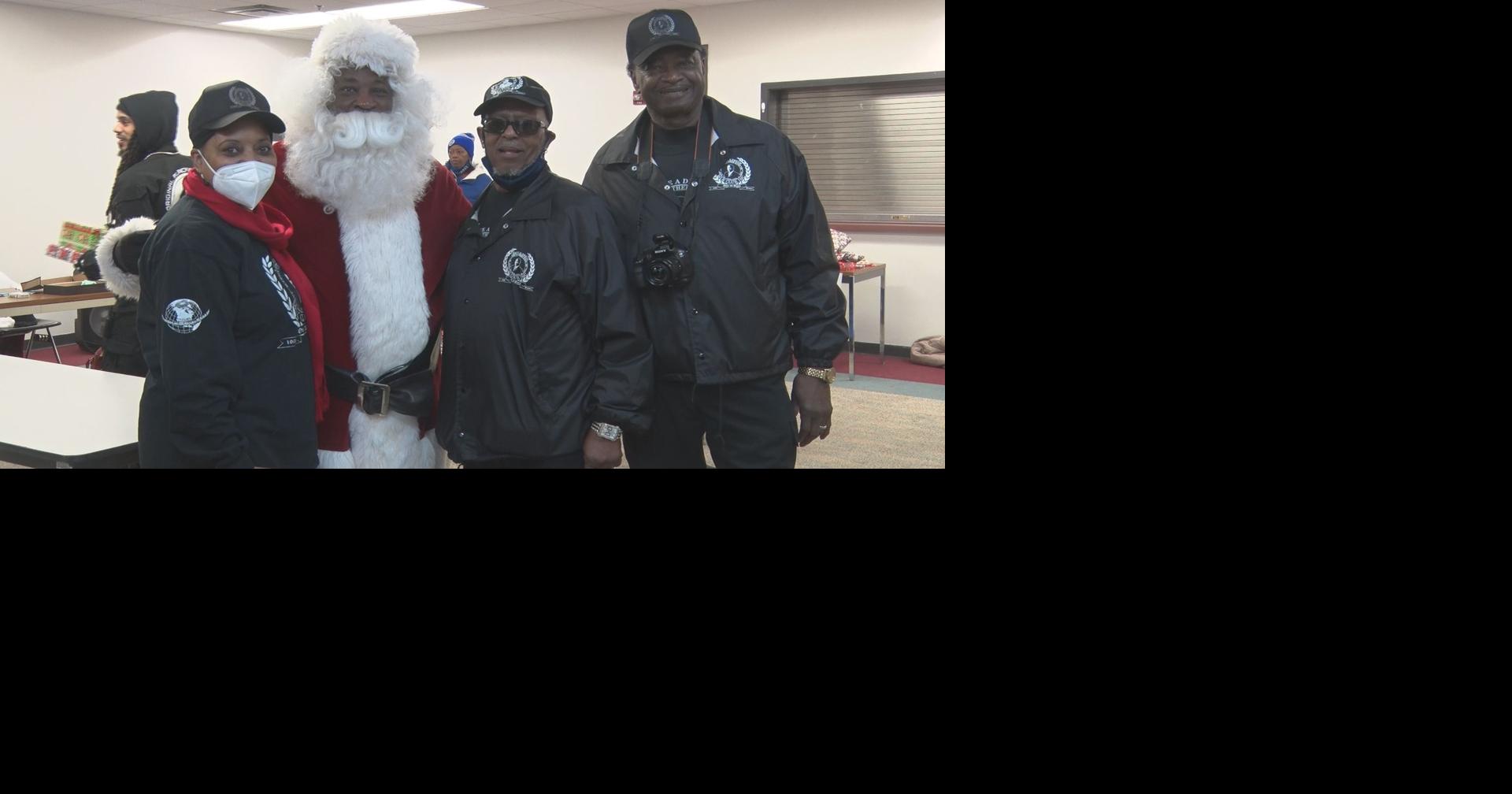 Local toy drive supplies hundreds of gifts to kids in need News