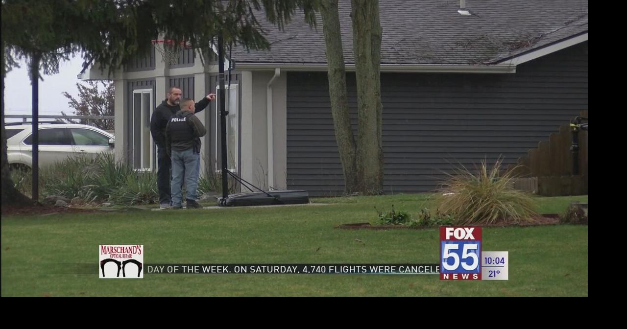 Man dead after shootout with Fort Wayne police officers on Hickory Tree