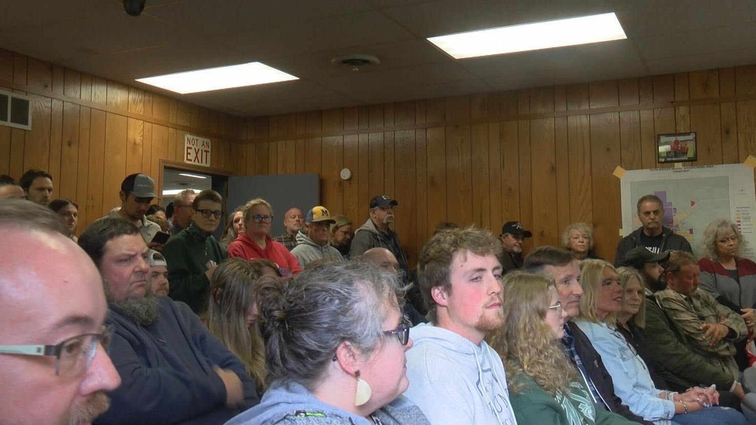 South Whitley Town Council aims to terminate officer amid threats from