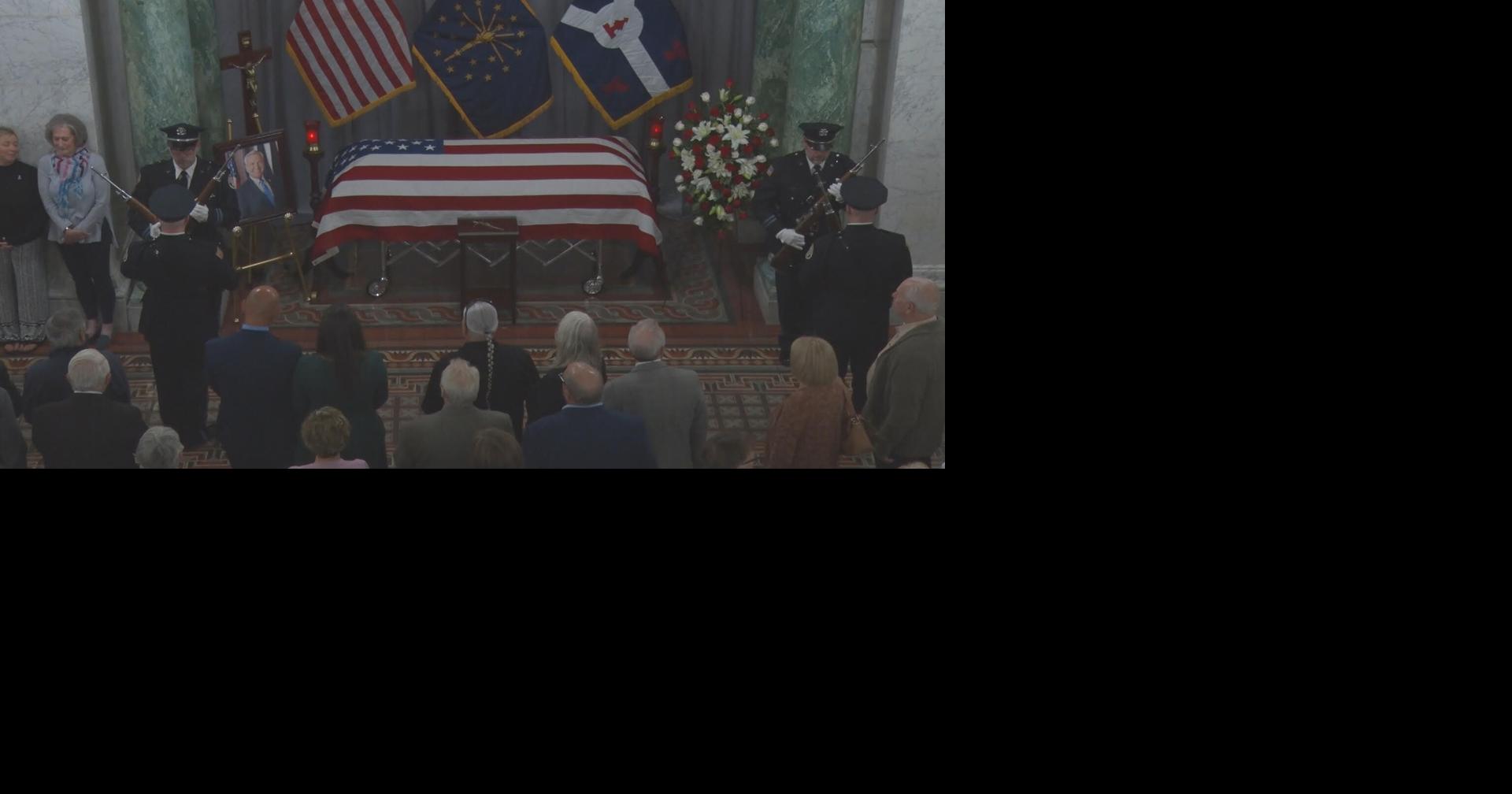 Hundreds say their final goodbyes to Mayor Tom Henry during Wednesday's