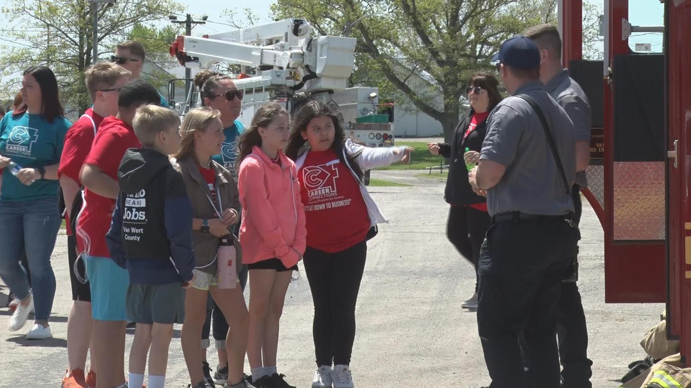 Van Wert County fifth graders learn grown-up skills at career fair |  Community | wfft.com