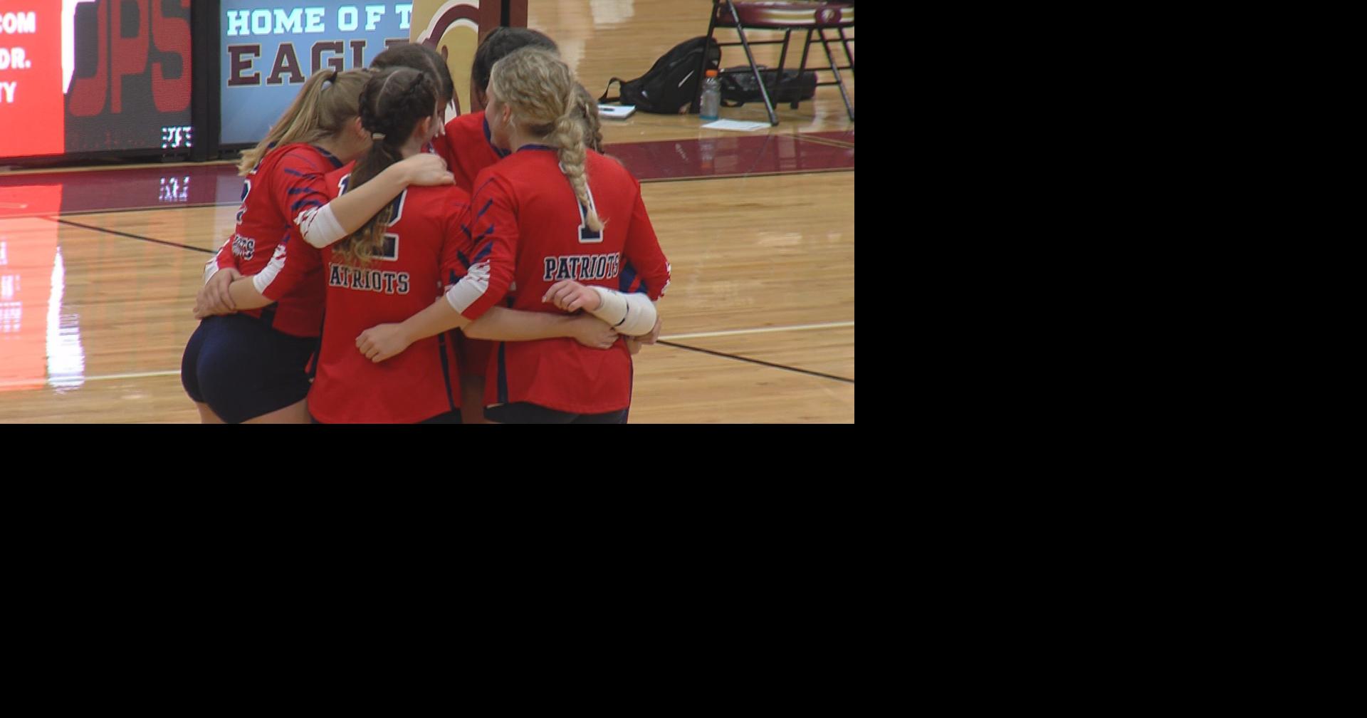 High School Volleyball Heritage sweeps Columbia City High School