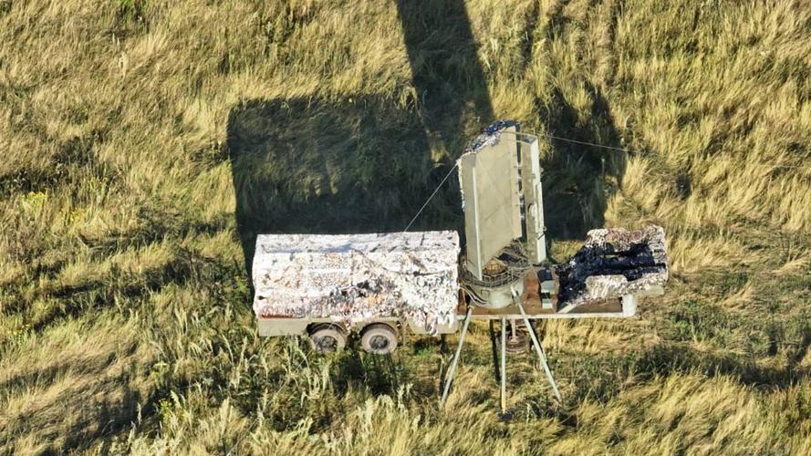 True to life but without the price tag: The decoy weapons Ukraine wants  Russia to destroy | News | wfft.com