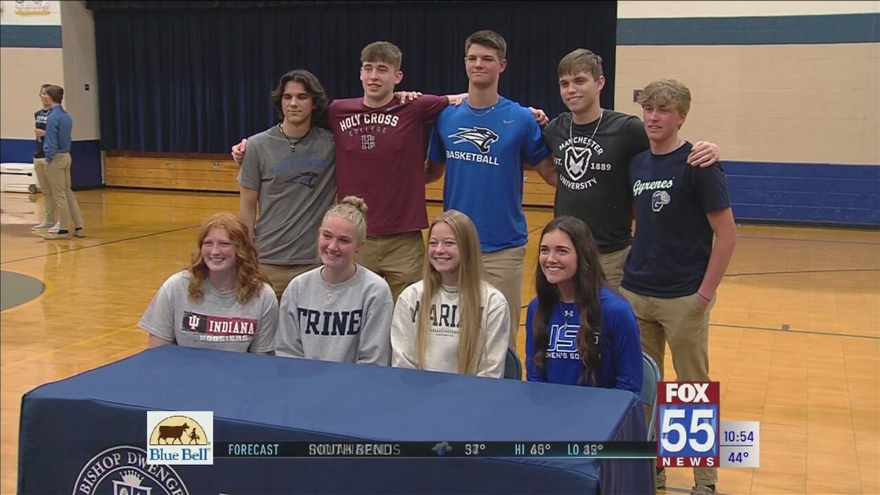 9 Bishop Dwenger seniors sign for college | High School | wfft.com 9-bishop-dwenger-seniors-sign-for-college-high-school-wfft-com