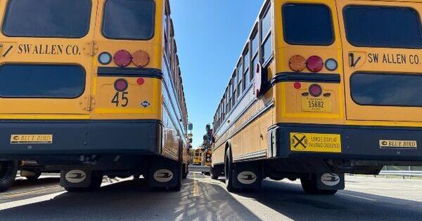 Southwest Allen County Schools Board receives over 2 dozen applications