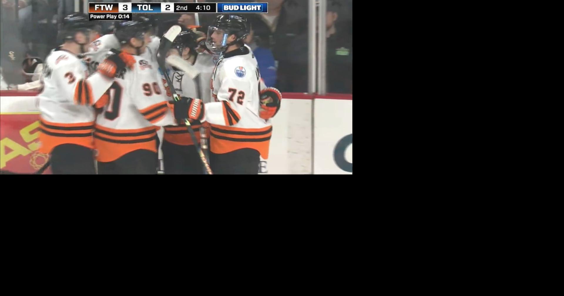 Komets win game three against Toledo, 65 Komets