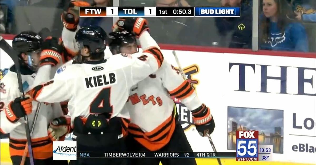 Komets win game three against Toledo, 65 Video