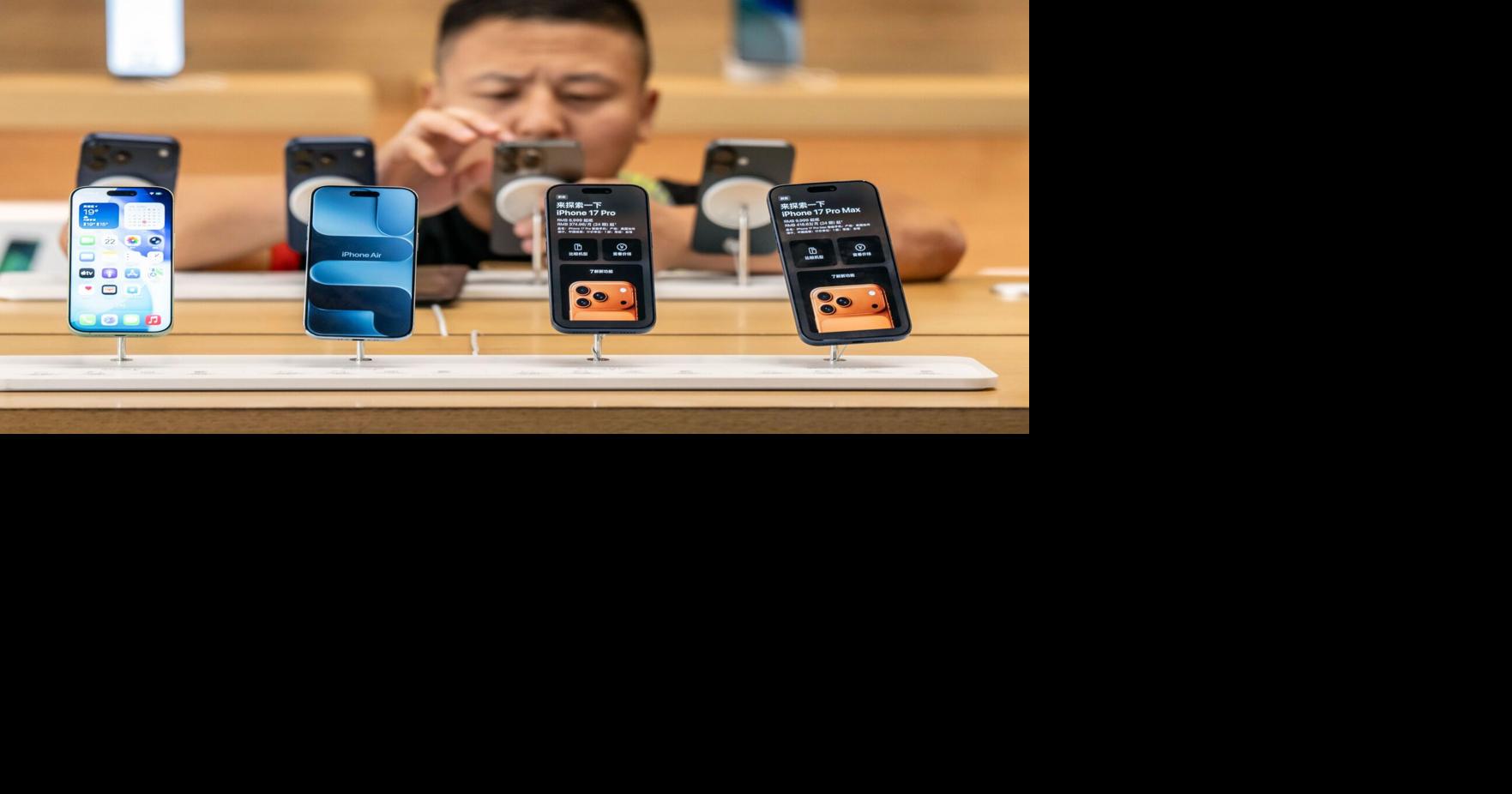 A conceptual image showing a futuristic smartphone with glowing internal memory chips and a price tag showing over 500 dollars, set against a backdrop of a digital supply chain map