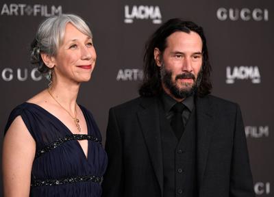 Keanu Reeves offers rare comment about his relationship | Entertainment | wfft.com